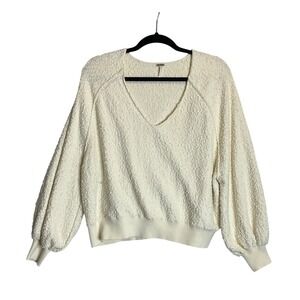 Free People Found My Friend Boulce Pullover Sweater Textured Popcorn V-Neck Top
